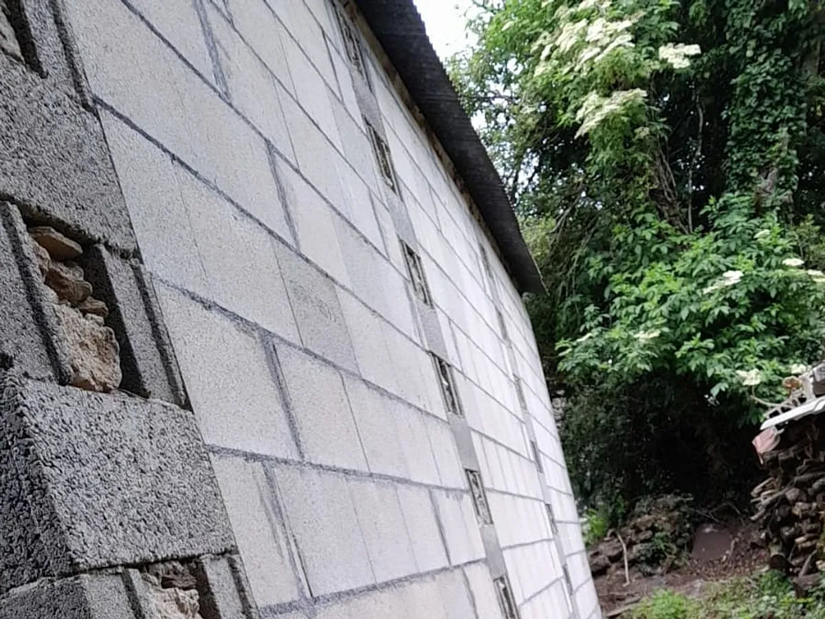 Bâtisse en bloc béton